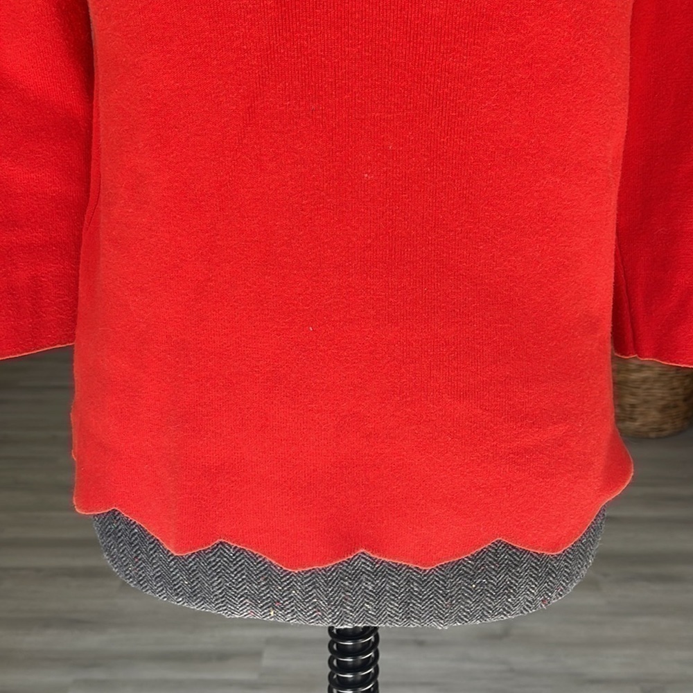 Halogen Size PM Bright Fiery Red Scalloped Sweater - Picture 7 of 8